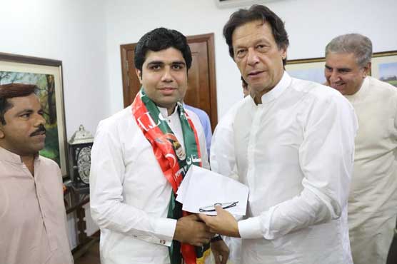 سینیٹ انتخابات سے پہلے پی ٹی آئی کو پنجاب میں بڑا جھٹکا