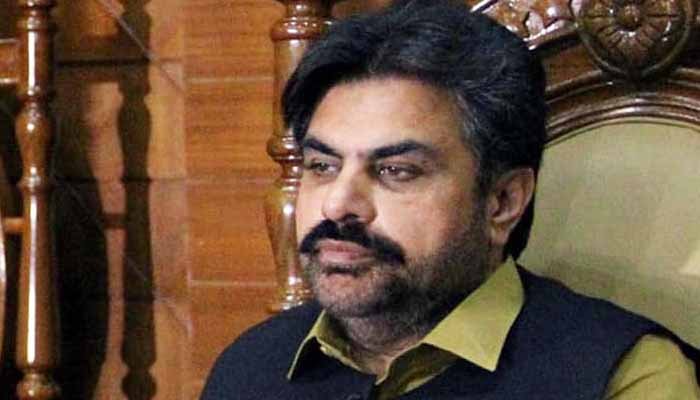 پولیس افسران کے تبادلوں پر سندھ حکومت کا ردِ عمل سامنے آ گیا