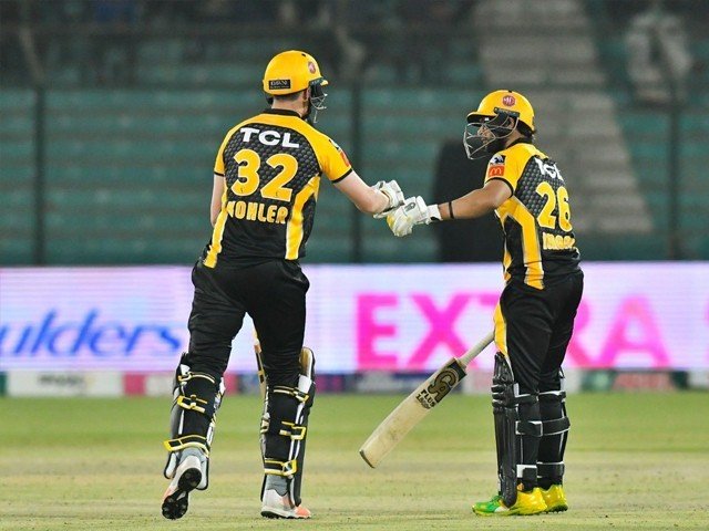 پشاور زلمی نے سنسنی خیز مقابلے کے بعد کوئٹہ گلیڈی ایٹرز کو شکست دیدی