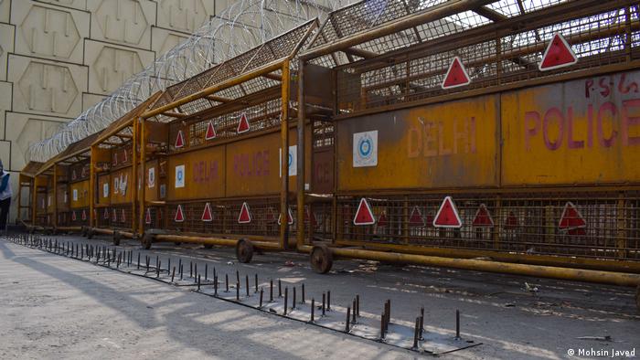 ’تو مارشل لا ہی نافذ کیوں نہیں کر دیتے‘