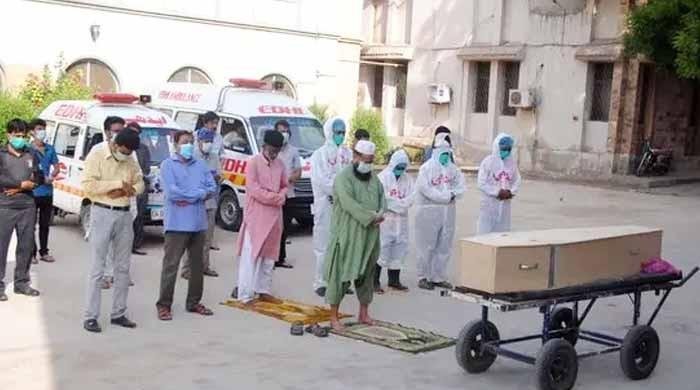 ملک میں کورونا سے مزید 22 افراد انتقال کر گئے