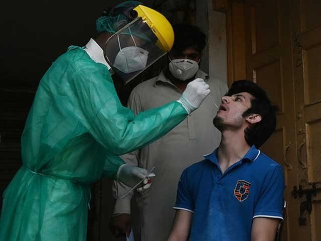 کورونا وبا؛ مزید 57 افراد جاں بحق، مثبت کیسز میں تشویشناک اضافہ