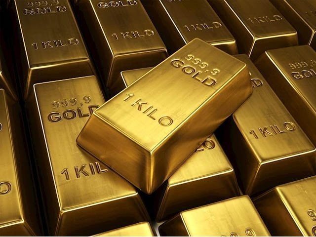 سونے کی قیمت میں مزید کمی ہو گئی