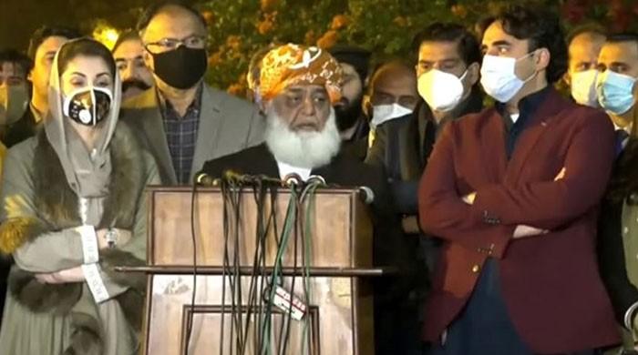 لانگ مارچ 26 مارچ کو شروع ہو گا، 30 مارچ کو منزل تک پہنچے گا، سربراہ پی ڈی ایم