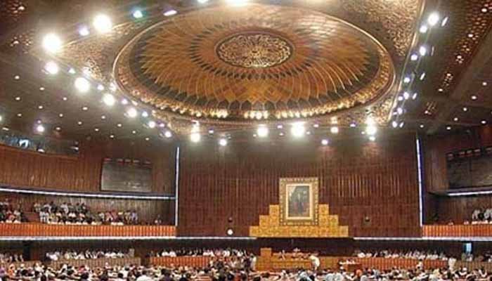 کورونا: قومی اسمبلی سیکرٹریٹ کے دفاتر 2 دن کے لیے بند کرنے کا فیصلہ