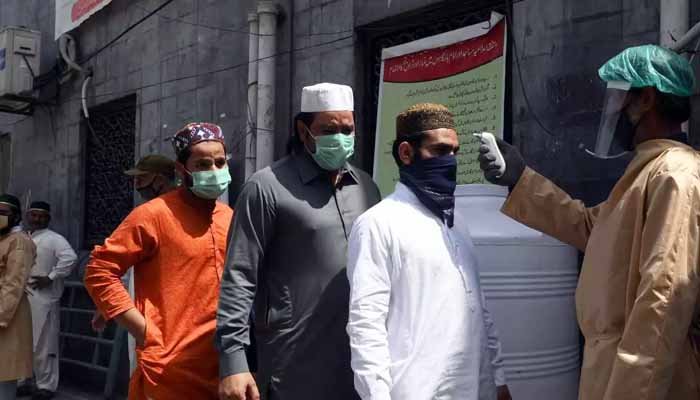 پاکستان: کورونا سے مزید 20 اموات، 3600 سے زائد کیسز رپورٹ