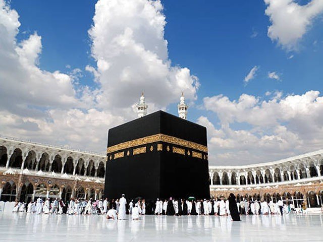 خانہ کعبہ اور مسجد نبوی میں اجتماعی افطار اور اعتکاف پر پابندی کا اعلان