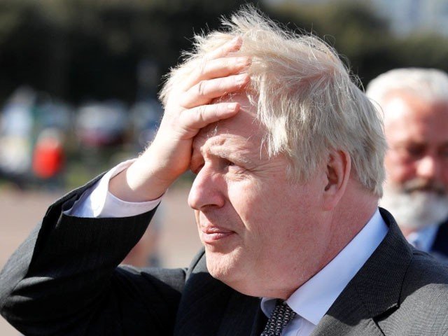 برطانوی وزیراعظم کو اپارٹمنٹ کی مرمت کے لیے فنڈنگ پر تحقیقات کا سامنا