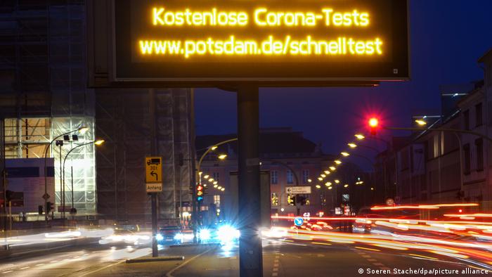 دنیا میں کورونا اموات تیس لاکھ سے بڑھ گئیں