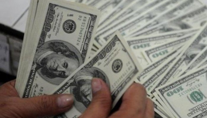 پاکستان میں ڈالر کی قدر میں اضافے کا رجحان برقرار