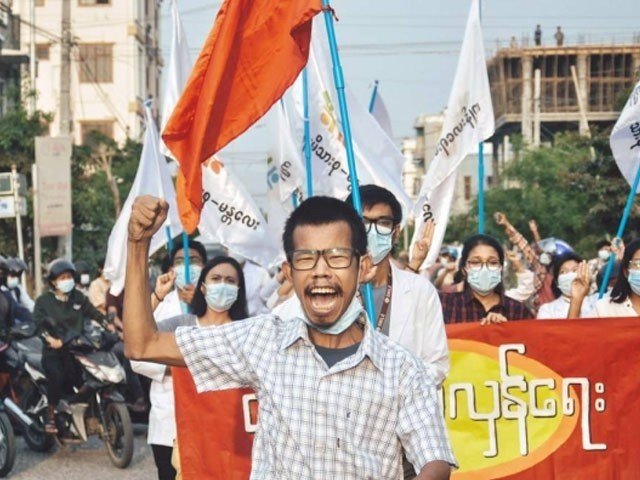 جمہوریت پر شبِ خون، فوج کی فائرنگ سے مزید 82 مظاہرین ہلاک