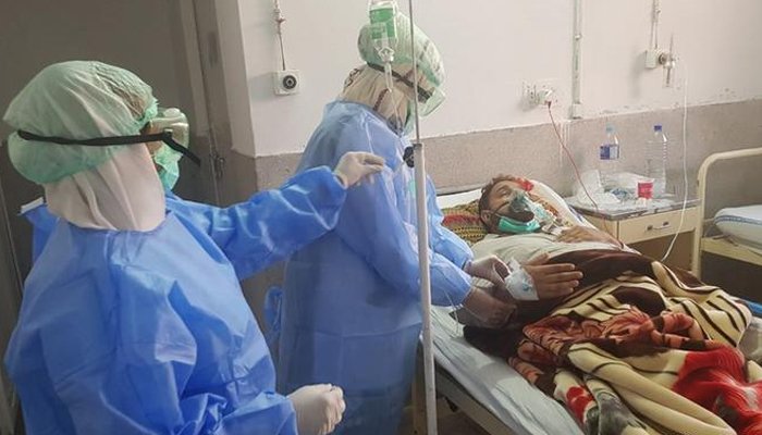 پاکستان، کورونا نے مزید 131 زندگیاں نگل لیں