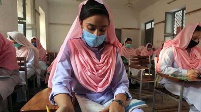 سندھ: آٹھویں جماعت تک اسکول بند کرنے کی تجویز