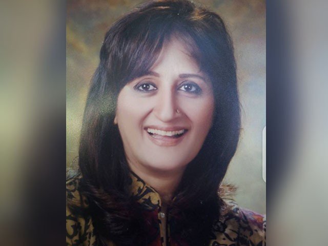 بشری انصاری کی بہن بھی کورونا وائرس کا شکار ہو گئیں