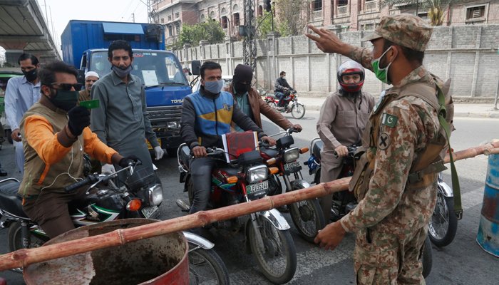 کورونا، پاکستان میں 25 اپریل کے بعد پہلی بار 100 سے کم اموات