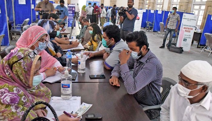 پنجاب، ایک روز میں 61 ہزار افراد کو کورونا ویکسین لگائی گئی