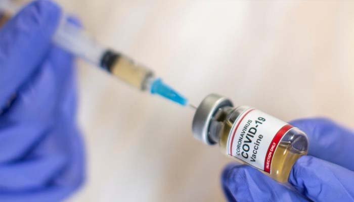 پنجاب میں کورونا ویکسین کا اسٹاک ختم ہونے کی خبریں بے بنیاد قرار