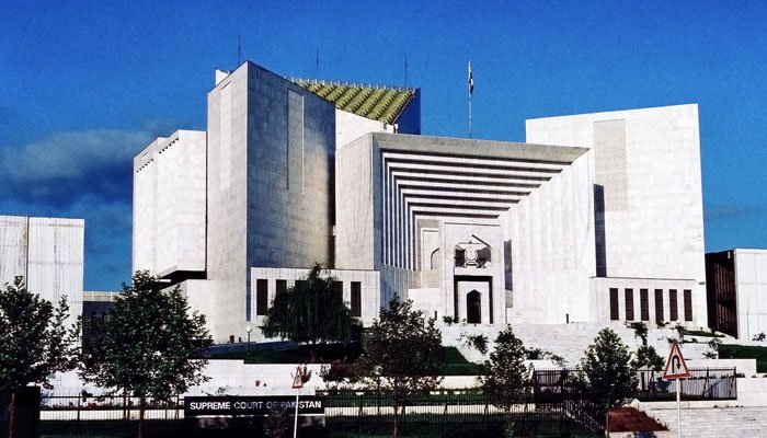 سابق جج اسلام آباد ہائیکورٹ شوکت عزیز کی برطرفی کیخلاف اپیل سماعت کیلئے مقرر