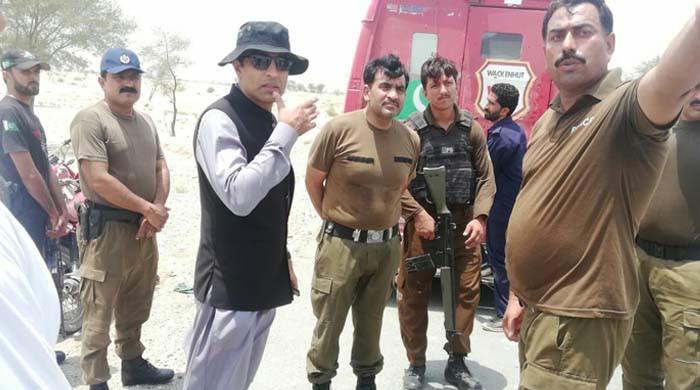 ڈی جی خان: فورسز کا لادی گینگ کے خلاف آپریشن جاری