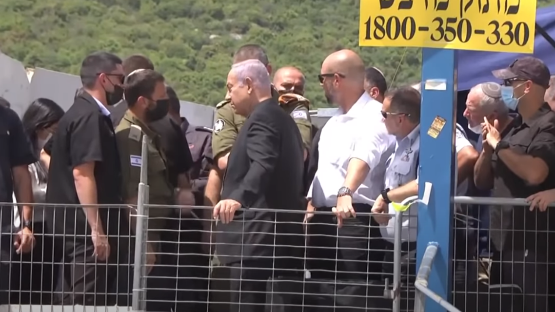 بھگدڑ حادثے کے بعد اسرائیلی شہریوں کا گالیوں سے نیتن یاھو کا استقبال