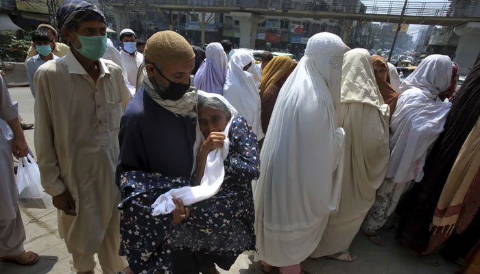 پاکستان میں کورونا سے مزید 104 افراد انتقال کر گئے