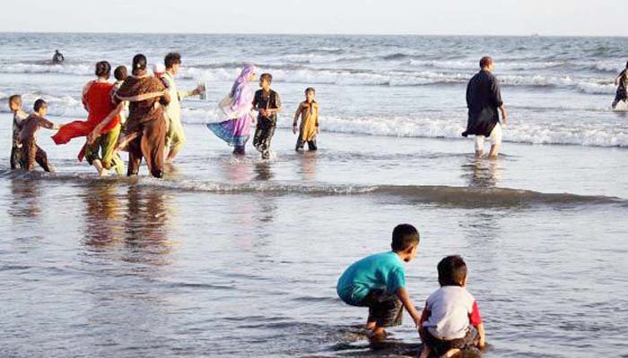 عید کے دنوں میں سی ویو اور ہاکس بے بند رکھنے کا فیصلہ