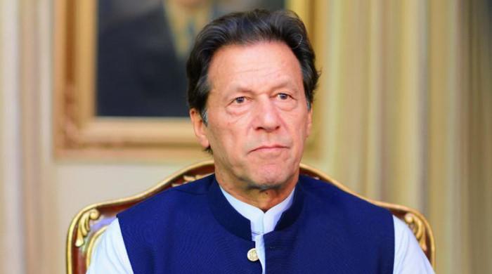 امریکا کو انخلا سے قبل افغان مسئلے کا سیاسی حل نکالنا ہو گا: عمران خان