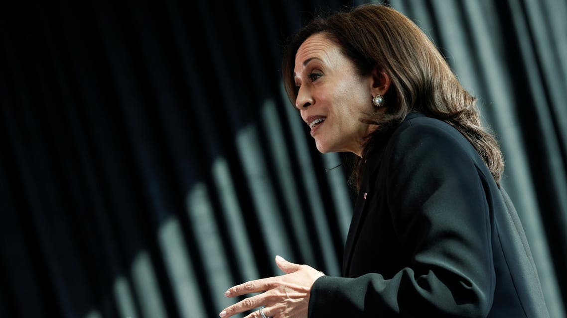 تارکین وطن کے معملے پر امریکی نائب صدر کملا ہیرس صحافیہ پر برہم