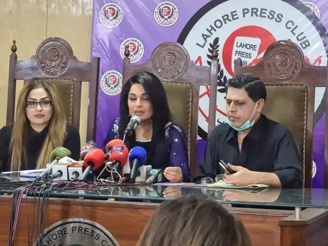 مخالفین میری والدہ کو مار کر پراپرٹی ہتھیانا چاہتے ہیں، میرا کی دہائی