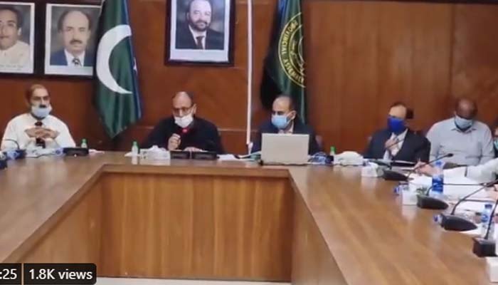 سندھ: اختیاری مضامین میں فیل ہونے پر پاسنگ مارکس دینے کا فیصلہ