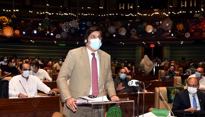 سندھ کا 14 کھرب روپے سے زائدکا بجٹ پیش، تنخواہوں میں 20 فیصد اور پنشن میں 10 فیصد اضافہ