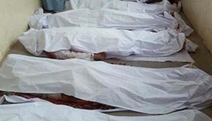 پشاور: زمین کے تنازع پر ایک ہی خاندان کے 7 افراد قتل