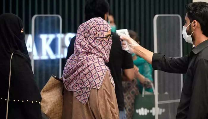 پاکستان: کورونا سے 27 اموات، مثبت کیسز کی شرح 2.3 فیصد ریکارڈ