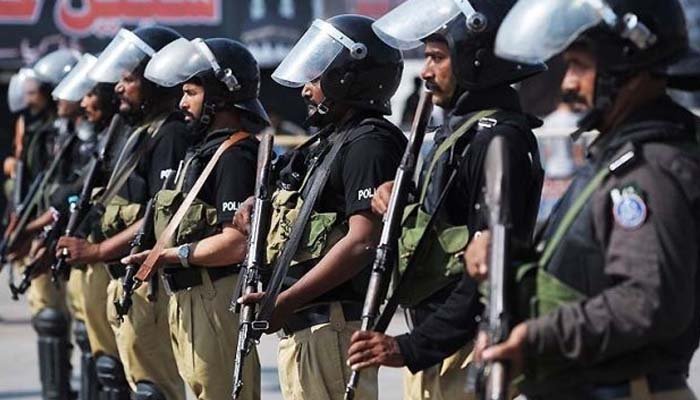 سندھ: ائیرپورٹس سمیت اہم شاہراہوں پر احتجاج پر عائد پابندی میں توسیع