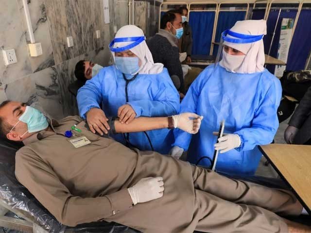 خیبرپختونخوا میں طبی عملے کو کورونا کے بھارتی وائرس سے ہدایت نامہ جاری