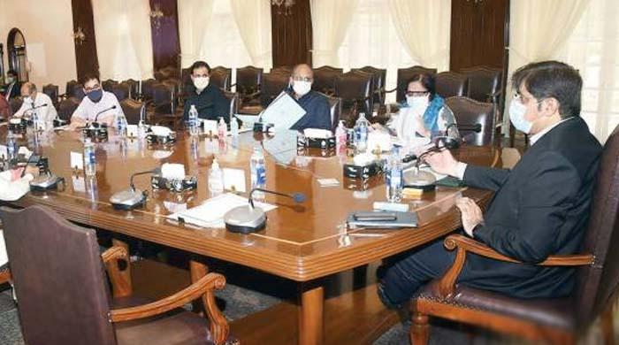 کورونا: کراچی میں لاک ڈاؤن ہوگا یا نہیں؟ کورونا ٹاسک فورس کا اہم اجلاس آج ہو گا