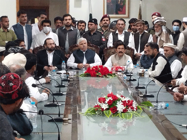 وزیراعلیٰ خیبر پختونخوا اور جانی خیل قبیلے میں کامیاب مذاکرات