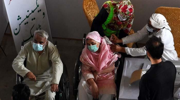 پاکستان: کورونا سے 39 اموات، مثبت کیسز کی شرح 6.6 ریکارڈ