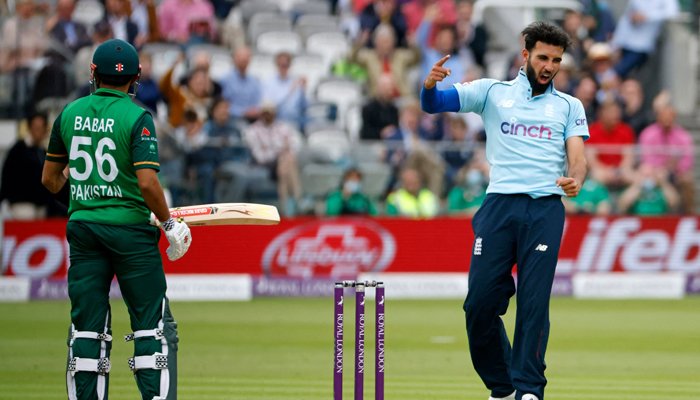 دوسرے ون ڈے میں پاکستان کو شکست، انگلینڈ کو سیریز میں فیصلہ کن برتری حاصل