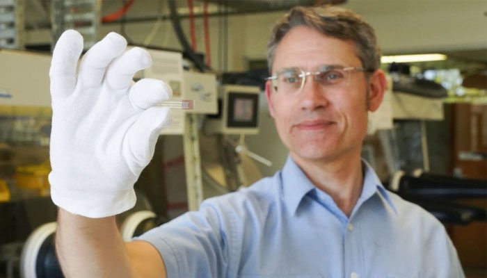 ذیابیطس کے مریضوں کیلئے خوشخبری، سوئی چبھا کر خون نکالنے کی ضرورت نہیں