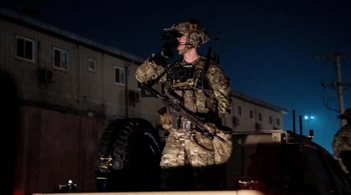 امریکا نے بگرام ہوائی اڈہ رات کی تاریکی میں خاموشی سے خالی کیا