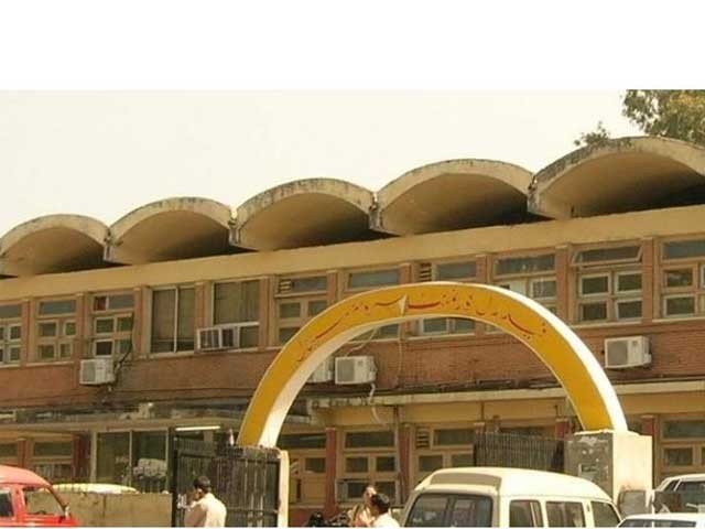 پولی کلینک اسپتال انتظامیہ کا مریضوں کو معیاری ادویات کی فراہمی کیلئے اہم قدم