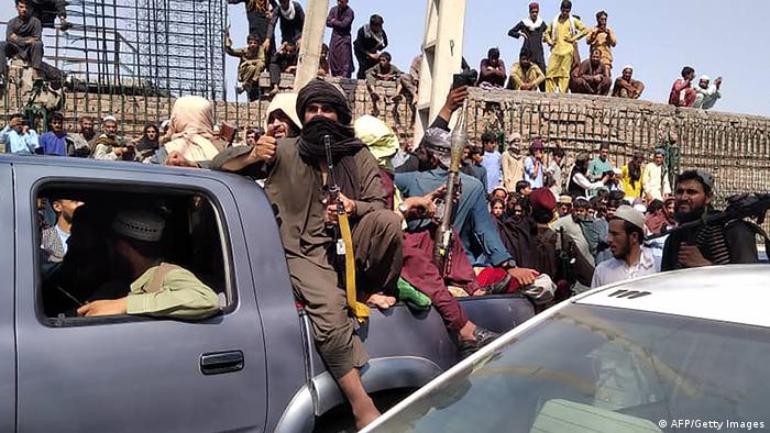 افغان حکومت کی جانب سے ’اقتدار کی پرامن منتقلی‘ کا اعلان