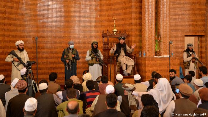 افغانستان میں استحکام، کیا علاقائی حل ممکن ہے؟