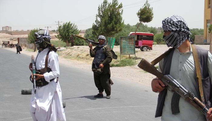 طالبان نے افغانستان کے مزید 3 صوبائی دارالحکومتوں پر قبضہ کرلیا