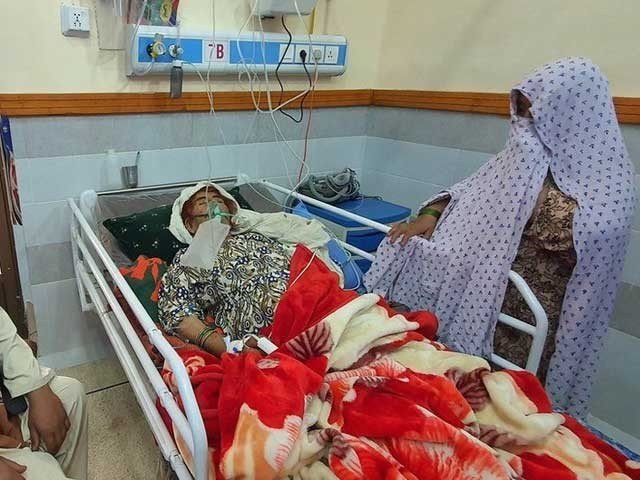 خیبر پختونخوا میں کورونا وبا کے باعث ہیلتھ ایمرجنسی میں مزید 3 ماہ کی توسیع