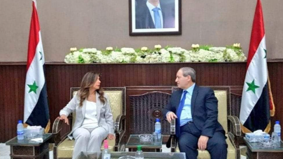 لبنانی اور شامی عہدیداروں کی ملاقات میں لبنانی پرچم غائب ہونے پر تنازعہ