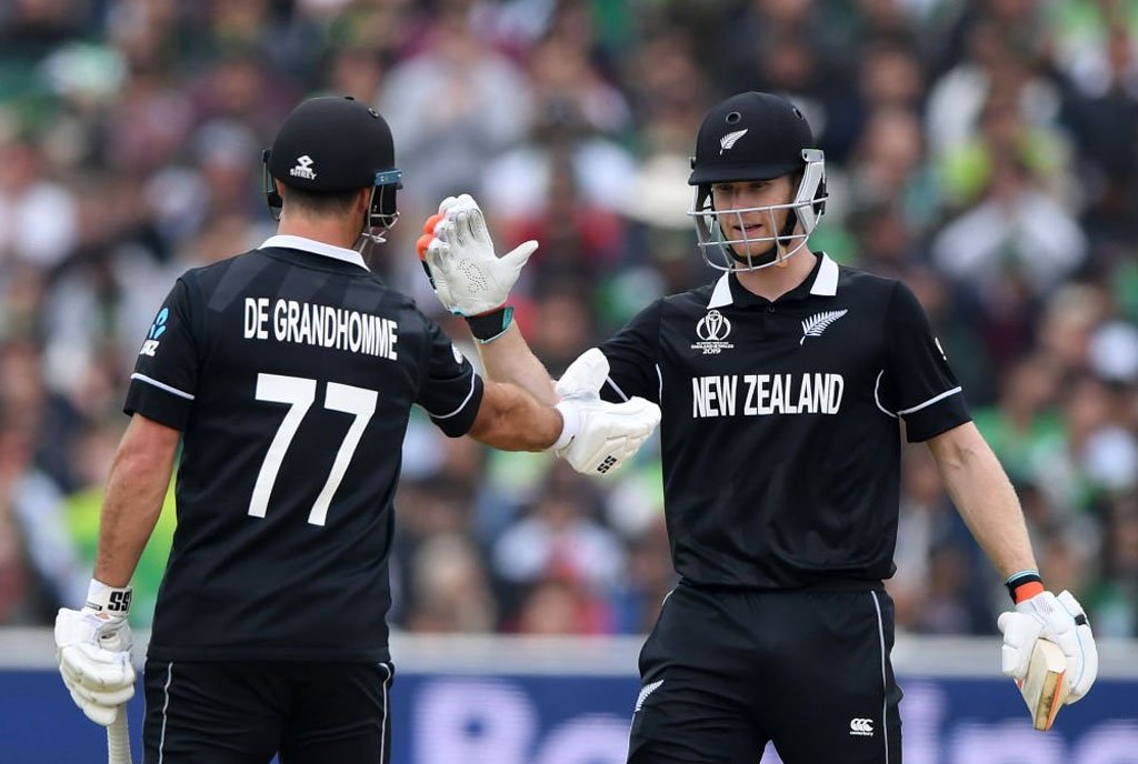 نیوزی لینڈ کرکٹ ٹیم 18 سال بعد پاکستان پہنچ گئی