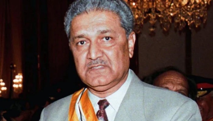 دفنائیں گے اعزاز کے ساتھ