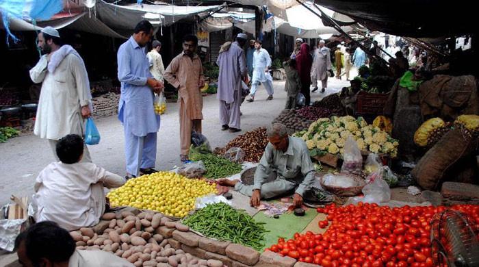 ملک میں بڑھتی مہنگائی، عوام کے اخراجات آمدن سے زیادہ ہو گئے